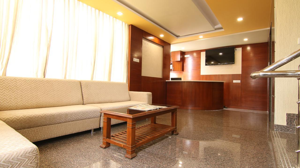 Sri Nandi Comforts Hotel Bangalore Luaran gambar